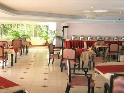 Dolphin Bay Hotel Goa Ngoại thất bức ảnh